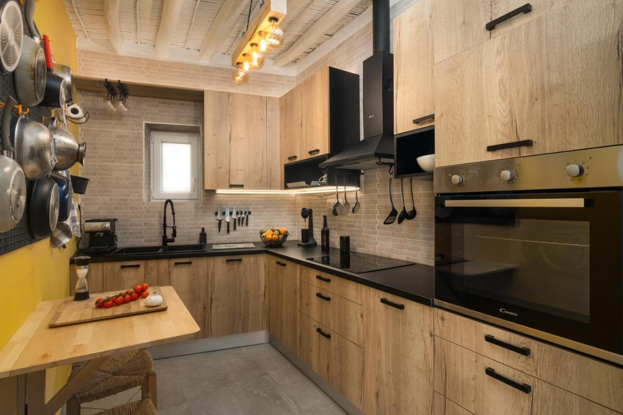Milos Guesthouse Triovasalos ภายนอก รูปภาพ